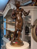 Antiek bronzen beeld. 55 cm. €570., Antiek en Kunst, Ophalen