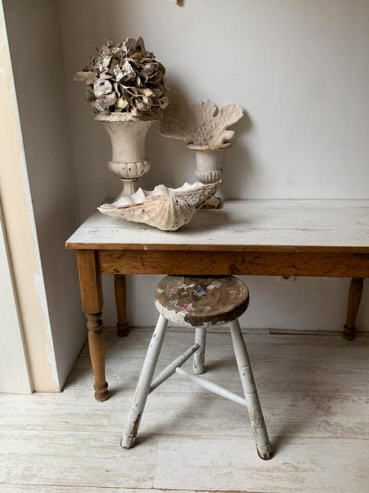 Antieke Zweedse kruk, Antiek en Kunst, Antiek | Woonaccessoires, Ophalen