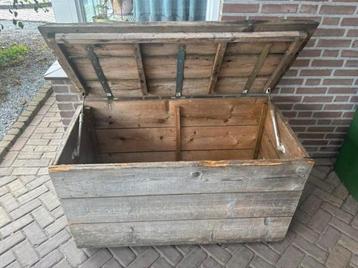 Gratis: Houten Opbergkist Grenenhout beschikbaar voor biedingen