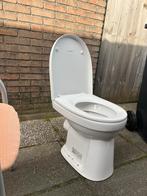 Toiletten WC, Doe-het-zelf en Verbouw, Sanitair, Gebruikt, Ophalen