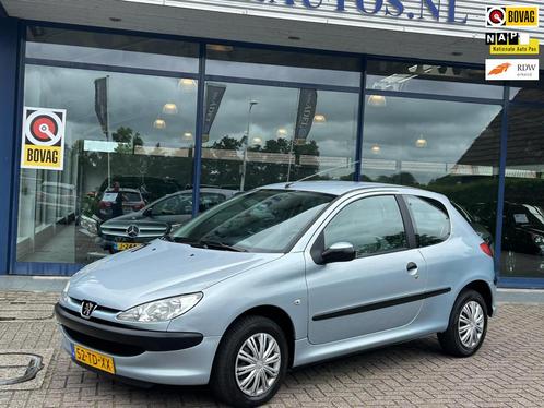 Peugeot 206 1.4 One-line Airco Elek.Pakket Bluetooth NAP NL-, Auto's, Peugeot, Bedrijf, Te koop, ABS, Airbags, Airconditioning