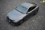 Alfa Romeo Giulia 2.0 T AWD Veloce Q4 Apple CarPlay Harman K, Zwart, 4 cilinders, 1505 kg, Bedrijf