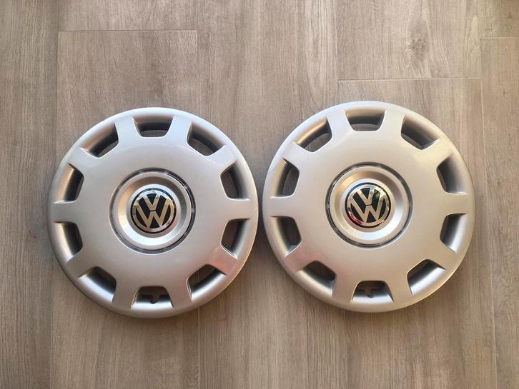 2 wieldoppen Volkswagen VW Passat 3B 15 inch, Auto diversen, Wieldoppen, Gebruikt, Ophalen of Verzenden