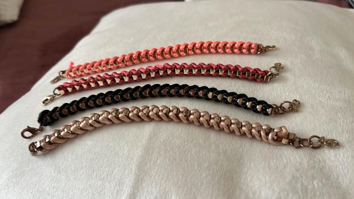 Armbanden van SuperTrash, Sieraden, Tassen en Uiterlijk, Kettingen, Zo goed als nieuw, Overige materialen, Ophalen of Verzenden