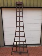 Houten ladder 3-poot authentiek gebruikt in fruittuin, Doe-het-zelf en Verbouw, Ladders en Trappen, Ophalen, Gebruikt, Ladder