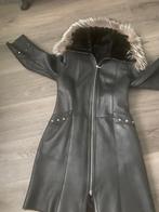 Lammy coat, Ophalen of Verzenden, Zo goed als nieuw, Maat 38/40 (M), Zwart