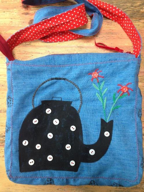 Pippa & Lies tas met theepot, Sieraden, Tassen en Uiterlijk, Tassen | Damestassen, Nieuw, Overige typen, Rood, Ophalen of Verzenden