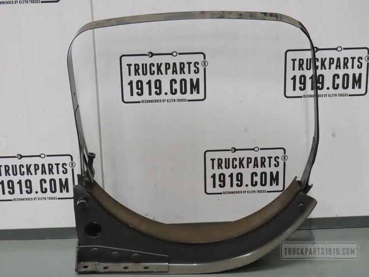 Volvo 20721537 |  Brandstoftanksteun, Auto-onderdelen, Vrachtwagen-onderdelen, Volvo, Brandstofsystemen, Gebruikt, Ophalen