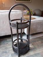 vintage bijzettafeltje/ dranken tafeltje, Ophalen