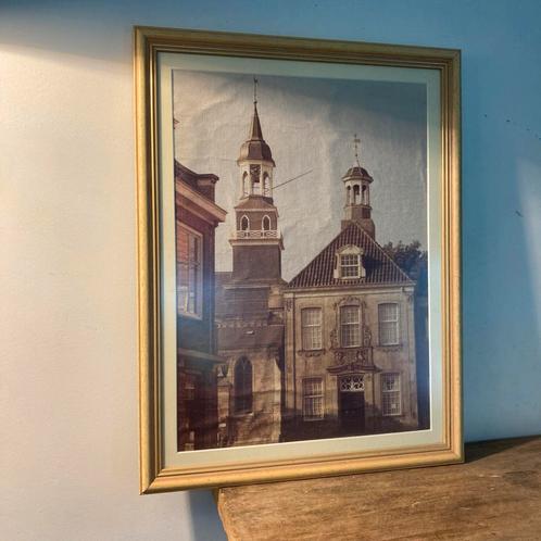 Vintage Schilderijtje Gouden Lijst 33x44, Antiek en Kunst, Curiosa en Brocante, Ophalen