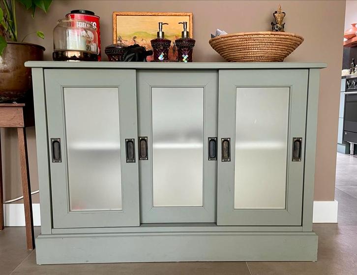 Oosters TV-meubel / Audio kast - Beukenhout, Huis en Inrichting, Kasten | Dressoirs, Gebruikt, 100 tot 150 cm, 25 tot 50 cm, Met deur(en)