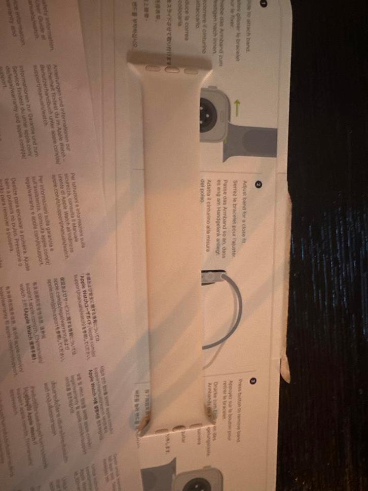 Apple Watch Solo Loop - Rose Blush - Maat 6, Sieraden, Tassen en Uiterlijk, Smartwatches, Nieuw, iOS, Roze, Ophalen of Verzenden