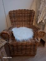 2 Schattig Rattan Kinderstoel, Ophalen, Zo goed als nieuw