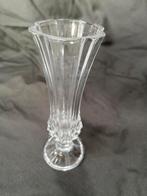 Klein glazen vaasje, Wit, Ophalen of Verzenden, Minder dan 50 cm, Glas