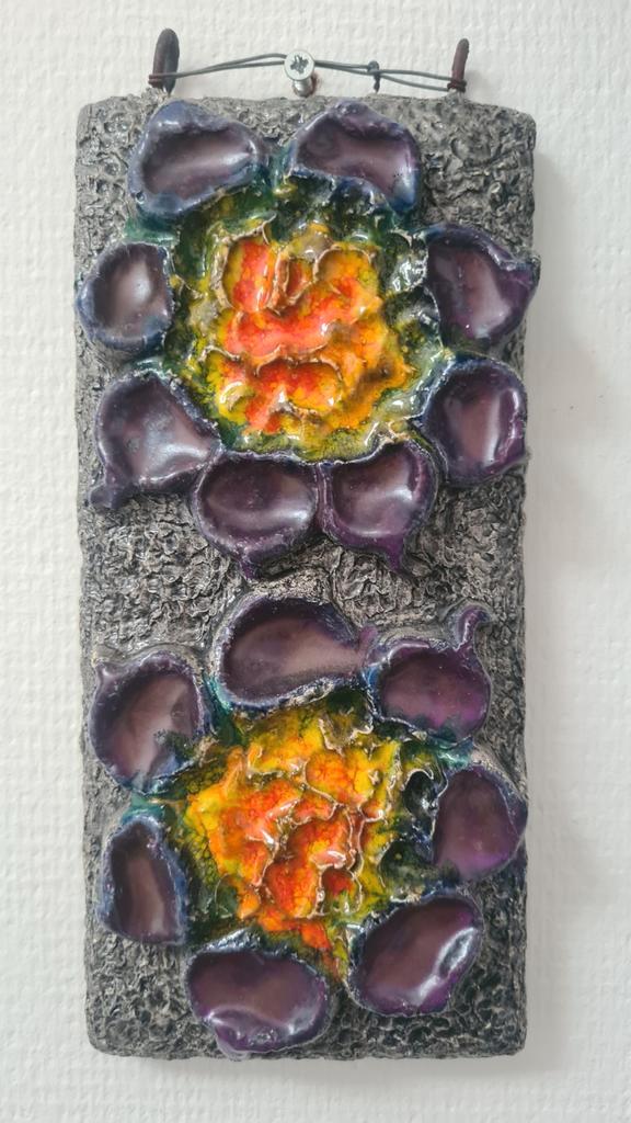 Vintage Fat Lava keramiek wandtegel met bloemen
Jan van Erp, Antiek en Kunst, Antiek | Wandborden en Tegels, Ophalen of Verzenden