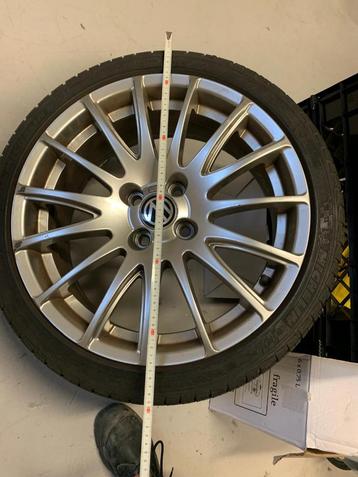 Volkswagen 17 inch lichtmetalen velgen met Michelin-banden beschikbaar voor biedingen