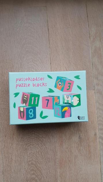 puzzle blocks beschikbaar voor biedingen