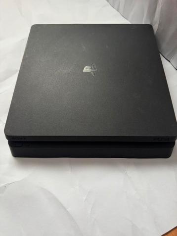 Playstation 4 slim beschikbaar voor biedingen