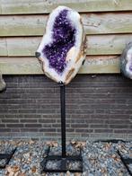 *TOPSTUK* Erg grote amethist op stalen standaard 1,42 m, Verzamelen, Mineralen en Fossielen, Ophalen of Verzenden, Mineraal