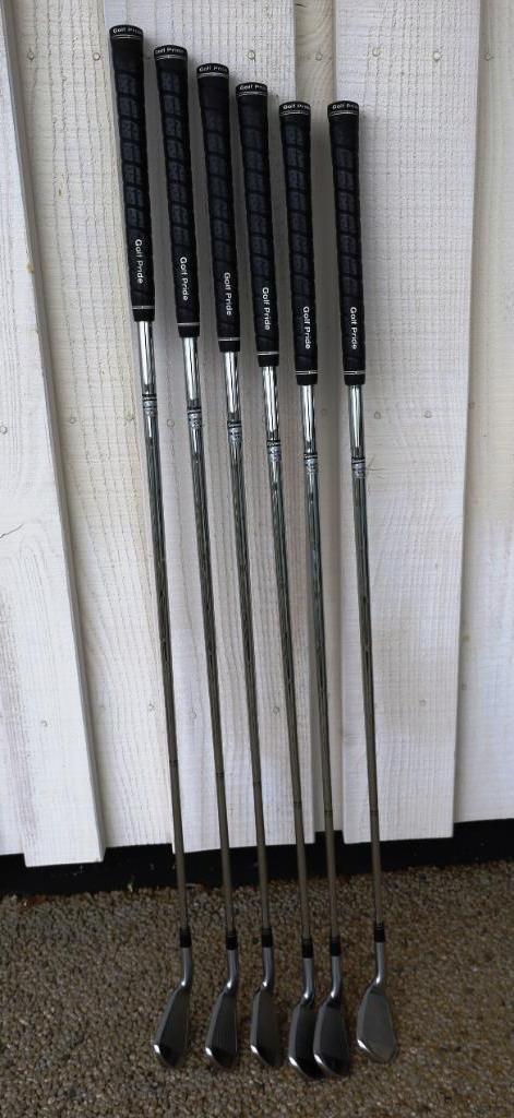 Taylor Made Tour Burner golf-ijzers  5-PW, Sport en Fitness, Golf, Gebruikt, Set, Overige merken, Ophalen