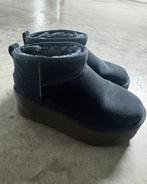 UGG Classic Ultra Mini Platform Donkerblauw maat 37, Ophalen of Verzenden, Zo goed als nieuw, Blauw