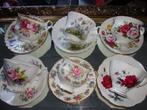 Vintage kop en schotels Royal Albert Richmond Elizabethan, Ophalen of Verzenden, Porselein, Kop en/of schotel