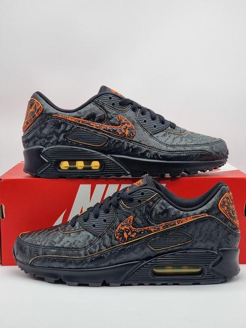 Nike air max 90 QS - volcano - size 42.5 - new, Kleding | Heren, Schoenen, Nieuw, Sneakers of Gympen, Overige kleuren, Ophalen of Verzenden