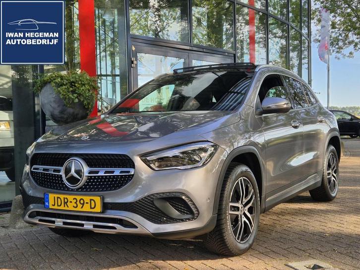 Mercedes-Benz GLA-klasse 250 e AUTOMAAT | Panormadak | Clima, Auto's, Mercedes-Benz, Bedrijf, Te koop, GLA, ABS, Airbags, Airconditioning