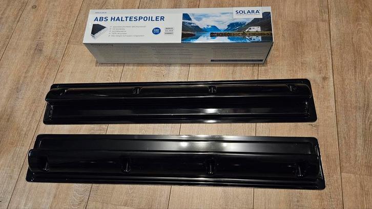 Zonnepaneel Spoilers zwart - Nieuwstaat, Caravans en Kamperen, Caravan accessoires, Nieuw, Ophalen of Verzenden