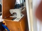 IN ZEER GOEDE  STAAT  PFAFF 260 MET KAST, Hobby en Vrije tijd, Naaimachines en Toebehoren, Ophalen of Verzenden, Gebruikt, Naaimachine
