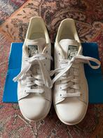 Adidas Stan Smith - Klassieke Sneakers, Kleding | Dames, Schoenen, Wit, Nieuw, Ophalen of Verzenden, Sneakers of Gympen