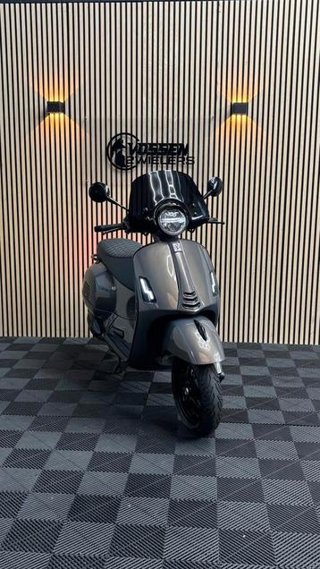Vespa GTS 300 HPE | 2020 | Custom | Full Option beschikbaar voor biedingen