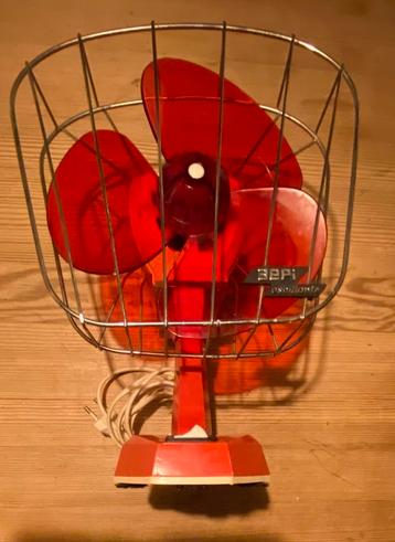 Aepi oscillante ventlator tafelmodel 1968 🇮🇹 beschikbaar voor biedingen