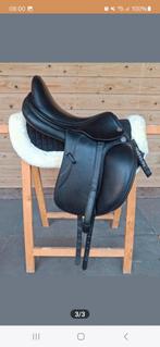 Prestige Inspire pony dressuurzadel boomm 34 15 inch, Dieren en Toebehoren, Ophalen of Verzenden, Zo goed als nieuw, Dressuur