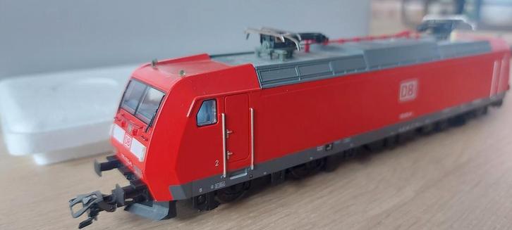 Märklin DB 185 052-8 e-loc digitaal artnr 36850, Hobby en Vrije tijd, Modeltreinen | H0, Zo goed als nieuw, Locomotief, Wisselstroom