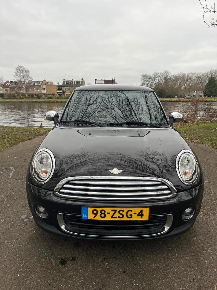 Mini 1.6 ONE 55KW 2013 Bruin, Auto's, Mini, Particulier, One, ABS, Airbags, Airconditioning, Bluetooth, Boordcomputer, Centrale vergrendeling