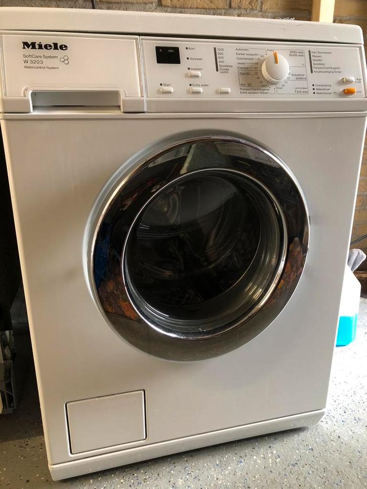 Miele wasmachine. Model W3203, Witgoed en Apparatuur, Wasmachines, Gebruikt, Voorlader, 6 tot 8 kg, 85 tot 90 cm, 1200 tot 1600 toeren