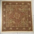 Mooie vintage Paisley sjaal 118 x 118 cm omslagdoek stof, Ophalen of Verzenden, Zo goed als nieuw, Maat 46/48 (XL) of groter, Sjaal