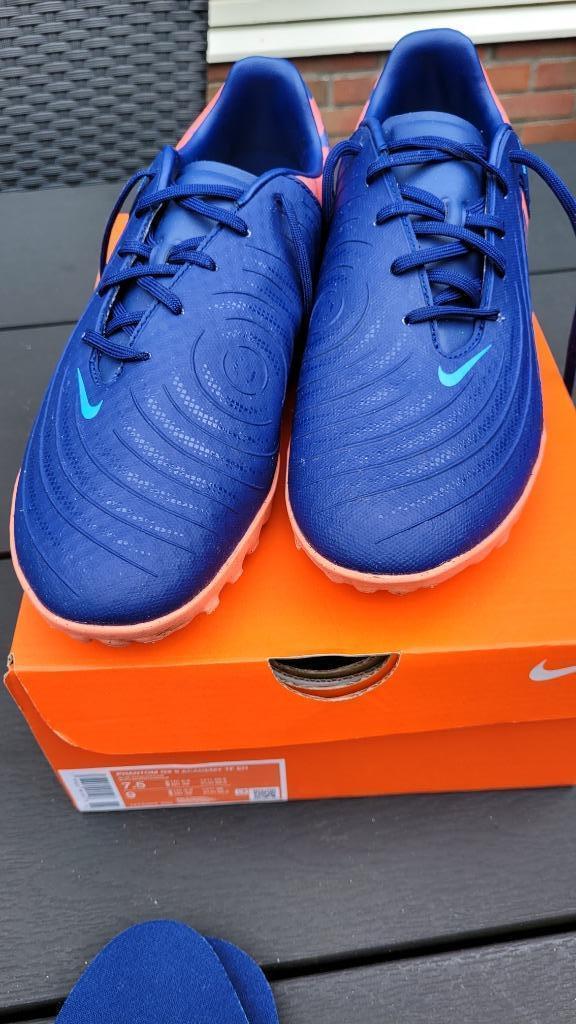 Nike Phantom GX 2 academy turf maat 40,5 Erling Haaland., Sport en Fitness, Voetbal, Nieuw, Schoenen, Ophalen of Verzenden