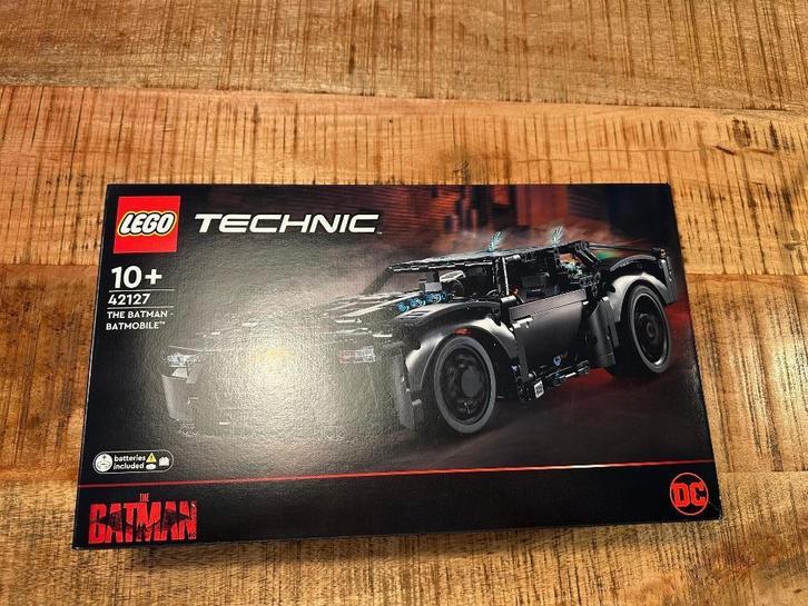 Lego Technic 42127 (THE BATMAN - BATMOBILE) nieuw in doos, Kinderen en Baby's, Speelgoed | Duplo en Lego, Nieuw, Lego, Complete set