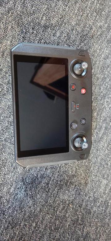 DJI RM500 Smart Controller beschikbaar voor biedingen