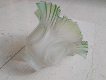 Vintage lampenkap klein groen glas beschikbaar voor biedingen