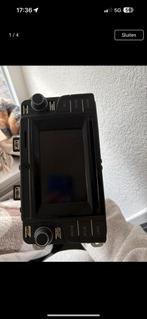 Volkswagen 6c touchscreen radio (origineel) + rand eromheen, Auto diversen, Autoradio's, Ophalen, Zo goed als nieuw