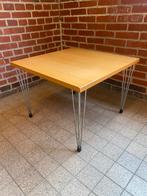 Coffee salon tafel hairpin style Fritz Hansen Arne Jacobsen, Vierkant, 55 tot 75 cm, Zo goed als nieuw, Ophalen