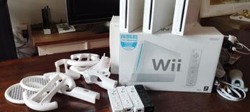 3xwii alles werkzaam en compleet en met veel games beschikbaar voor biedingen