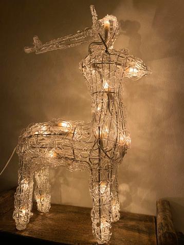 Rendier met stekkerverlichting! beschikbaar voor biedingen