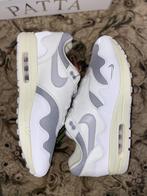 Nike Air Max 1 x Patta Waves White Silver maat 45, Kleding | Heren, Schoenen, Nieuw, Ophalen of Verzenden, Wit, Sneakers of Gympen