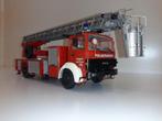 Model bouw Fire ladder Truck    merk  Italeri  iveco-magirus, Hobby en Vrije tijd, Modelauto's | 1:24, Ophalen, Gebruikt, Bus of Vrachtwagen