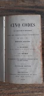 Les Cinq Codes 1814 - 1871, Antiek en Kunst, Antiek | Boeken en Bijbels, Ophalen of Verzenden