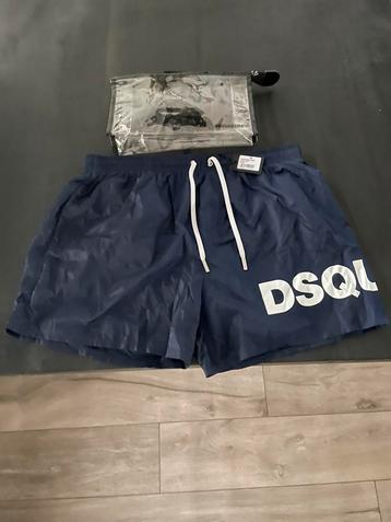 Nieuw origineel Dsquared2 sport/zwemshort maat 52. beschikbaar voor biedingen